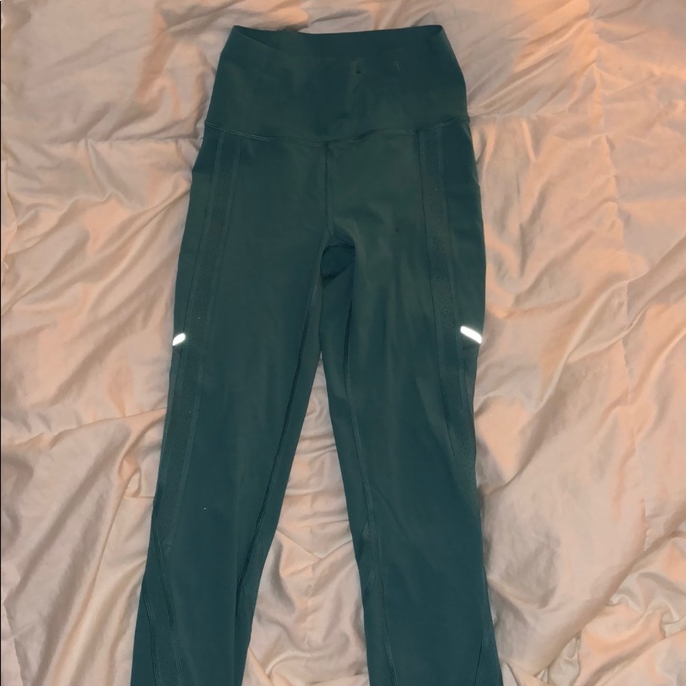 Lululemon Chase The Pace 7/8 Tight Leggings